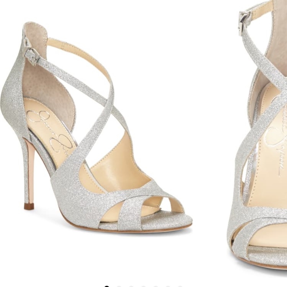 Silver heels  6.5m Jessica Simpson (never worn)
